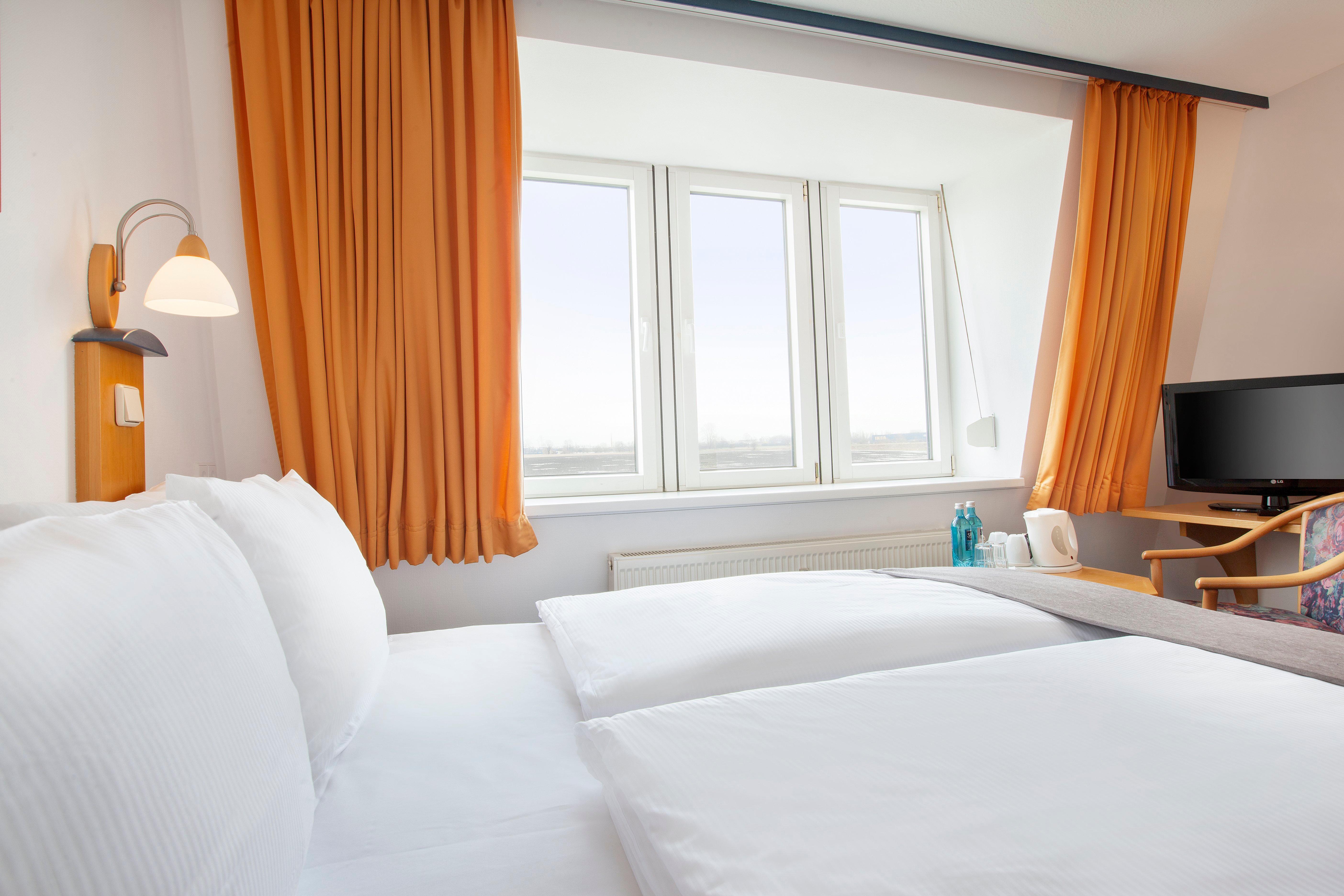 Willow Hotel Restaurant Koetschlitz Екстер'єр фото