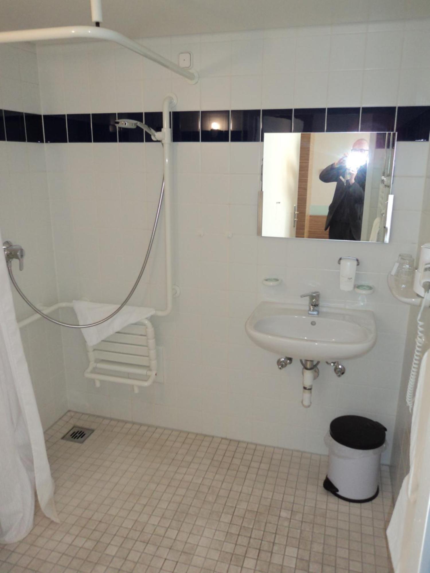 Willow Hotel Restaurant Koetschlitz Екстер'єр фото