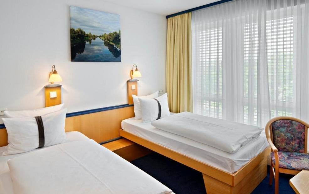 Willow Hotel Restaurant Koetschlitz Екстер'єр фото